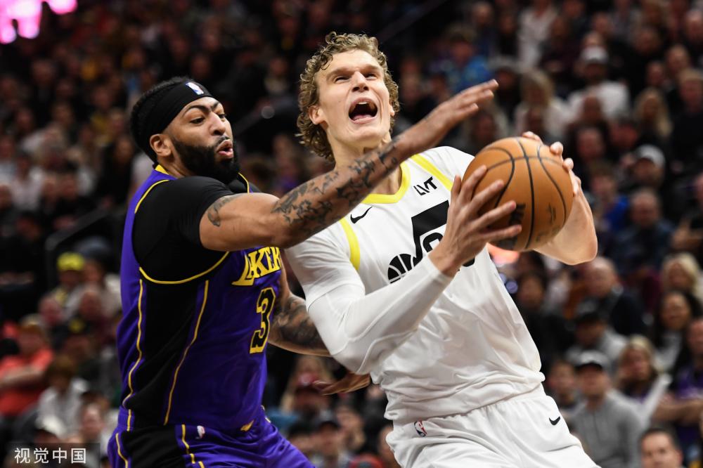 轻球员留洋 轻球员留洋