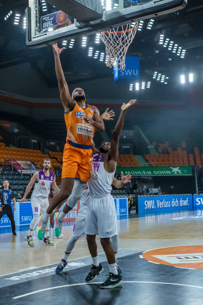 场胜利的争 场胜利的争